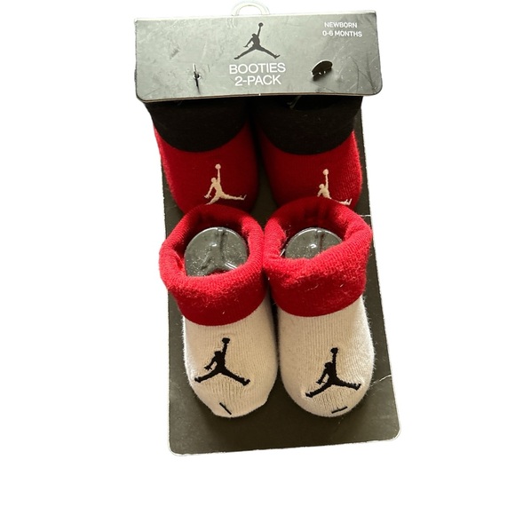 Jordan Baby Booties - Picture 1 of 2